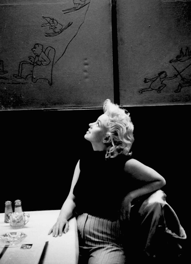 0Marylin-Monroe-by-Ed-Feingersh